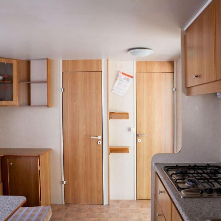 Mobile Home In Cavallino-Treporti With Terrace Exterior foto